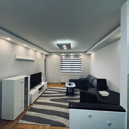 Ognjen Apartman Donje Mladice Luaran gambar